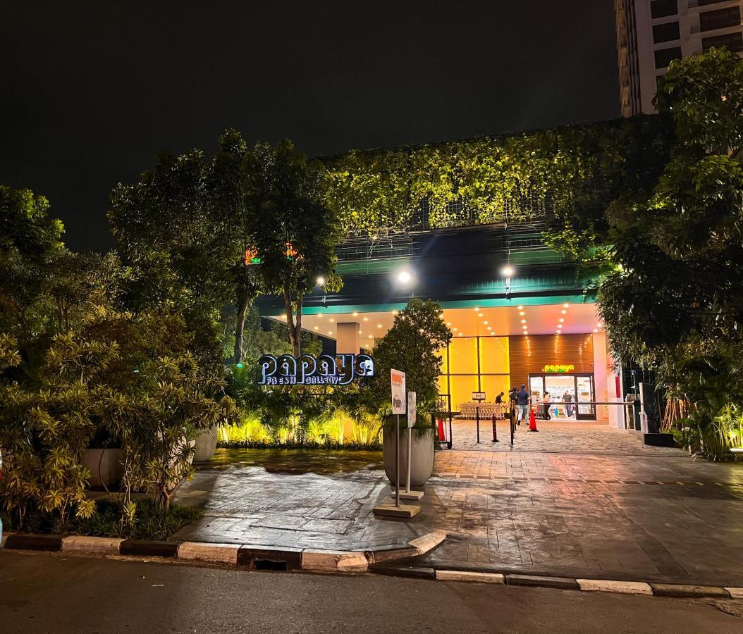 Ashley Tanah Abang Hotel Jakarta Bagian luar foto